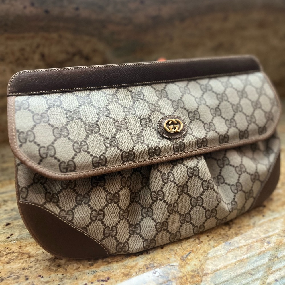 Authentic GUCCI clutch